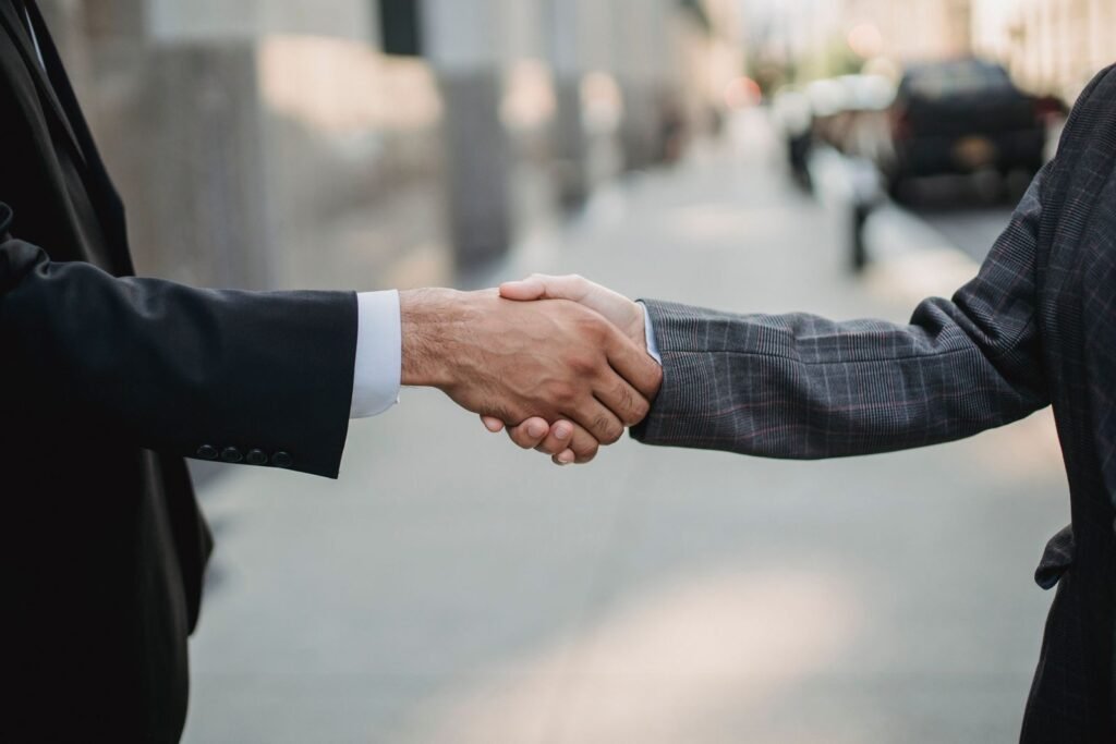 Business partnership agreement in Dubai